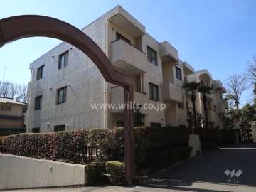 イトーピア東山ガーデンハイツC棟の外観（北東側から）