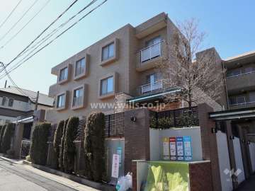 プリンスコート四谷坂の外観（北東側から）