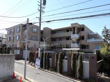 プリンスコート四谷坂の全景