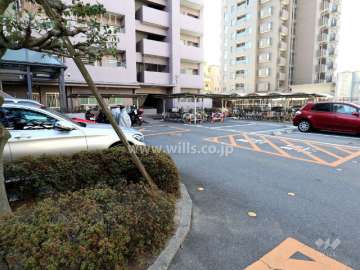 敷地内駐車場(屋外平面式)
