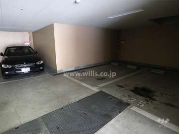 敷地内駐車場(屋内平面式)