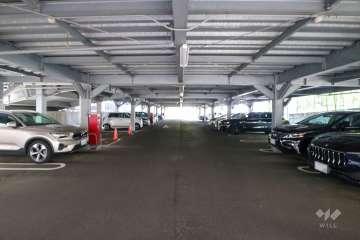 敷地内駐車場（自走式立体）