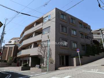 本山パークハウス参番館の外観(北東側から)
