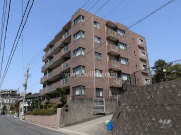 本山パークハウス弐番館の外観(東側から)