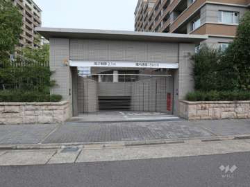 駐車場出入口（リングシャッター付き）