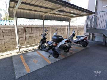 バイク置場