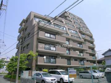 ステイツ豊中服部元町の外観（南西側から）