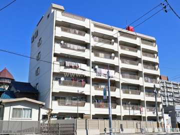 メゾン覚王山陽宮殿の外観(南西側から)