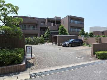 駐車場入り口