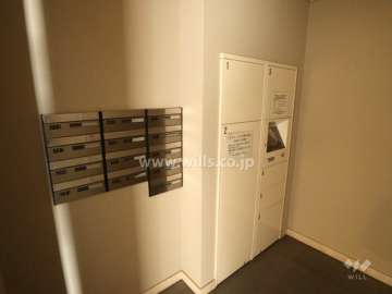 宅配ボックスと共用ポスト