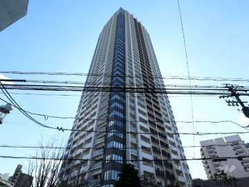 グランドメゾン池下ザ・タワーの外観(北東側から)