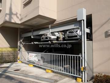 敷地内駐車場（屋内機械式）