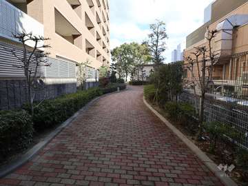 エントランスアプローチ