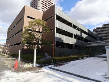敷地内駐車場(屋内平面式)