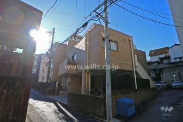 ライオンズマンション覚王山の外観（北側から）