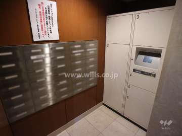 宅配ボックスと共用ポスト