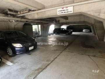 敷地内駐車場(屋内平面式)