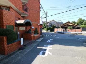 敷地北側前面道路