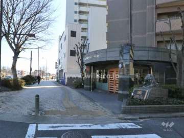 敷地北側前面道路