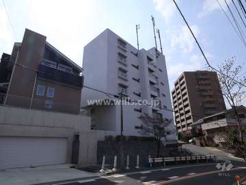 ハイツ鹿の子の外観（南東側から）