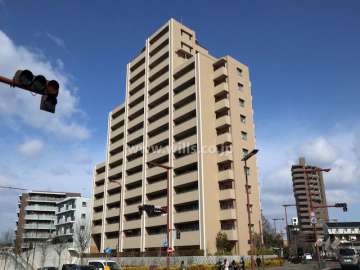 ロイヤルヴィーゼ四谷通