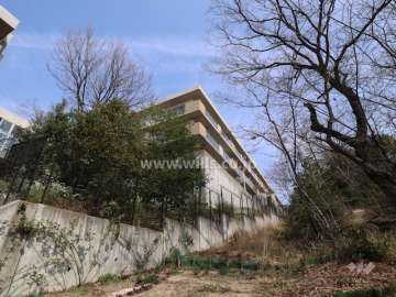 ディーグランセ東山元町の外観（南側から）