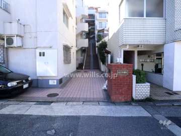 住戸入り口（北側）