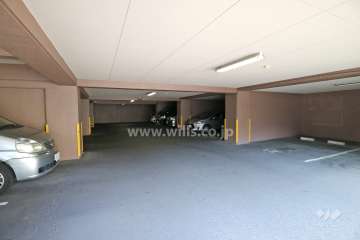 敷地内駐車場（屋内平面式）
