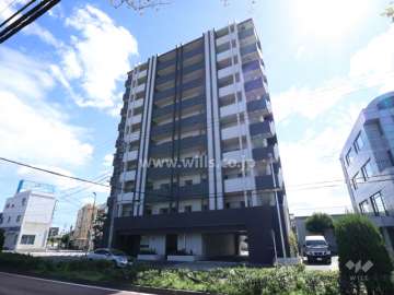 プリオール千種新西の外観（北西側から）