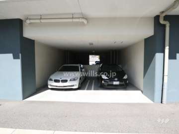 敷地内駐車場（屋内平面式）