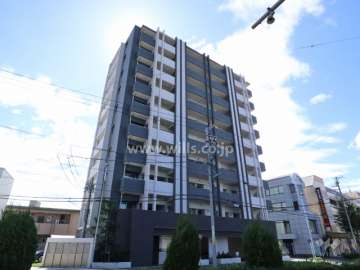 プリオール千種新西の外観（北東側から）