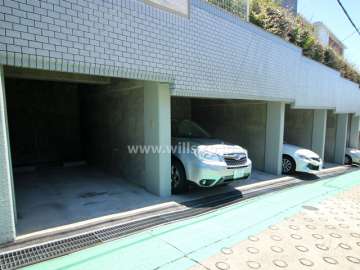 敷地内駐車場（屋内平面式）