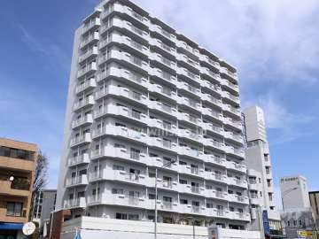 覚王山アーバンライフの外観（南西側から）