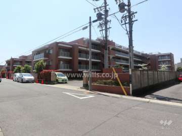 マーキスコート鹿子殿エアレジデンスのの外観(北東側から)