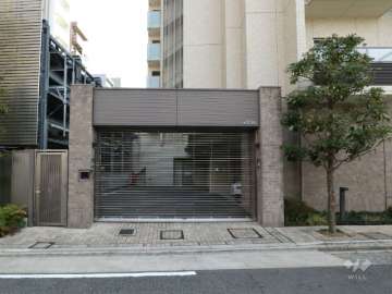 駐車場出入り口(ゲート付き)