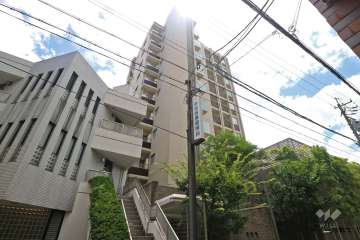 プラウド池下ウエストの外観(北東側から)
