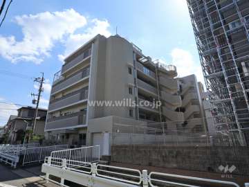 プラウド覚王山穂波の外観（北側から）