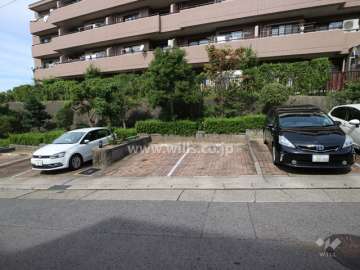 敷地内駐車場（屋外平面式）