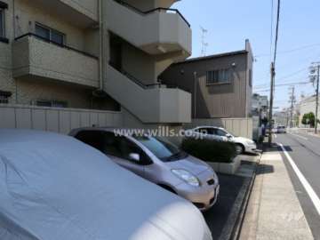 敷地内駐車場(屋外平面式)