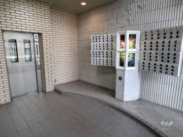 エントランスホール