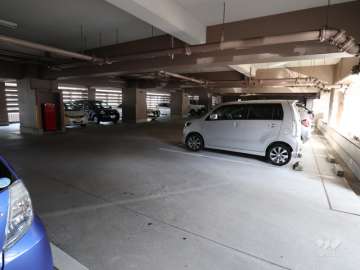 敷地内駐車場(屋内平面式)