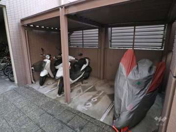 バイク置場