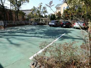 敷地内駐車場(屋外平面式)