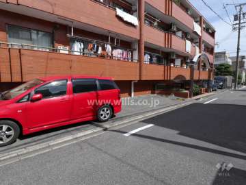 敷地内駐車場（屋外平面式）