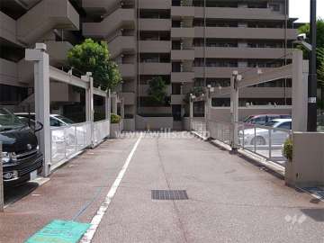 敷地内駐車場