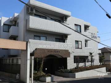 サンパーク南明町の外観(西側から)