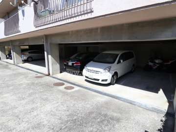 敷地内駐車場（屋内平面式）