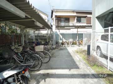 駐輪場、バイク置き場