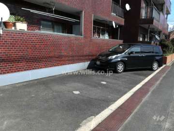 敷地内駐車場(屋外平面式)