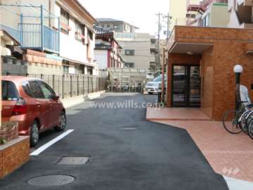 敷地内駐車場(屋外平面式)